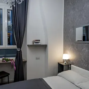 Inside Róma