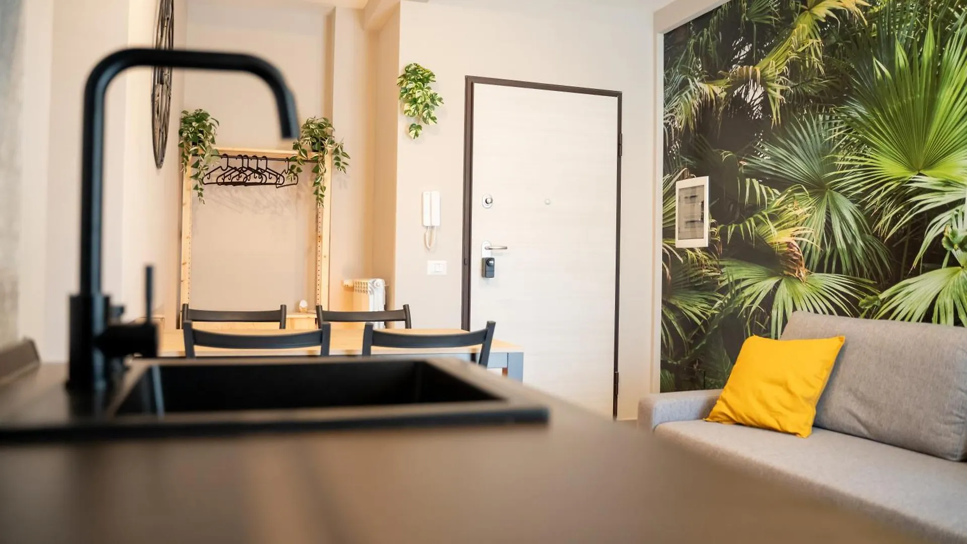 Drupa House Apartment Rome 0*,
